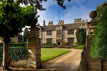 yarnton manor estate