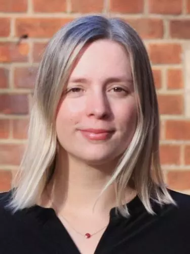 clair linzey portrait